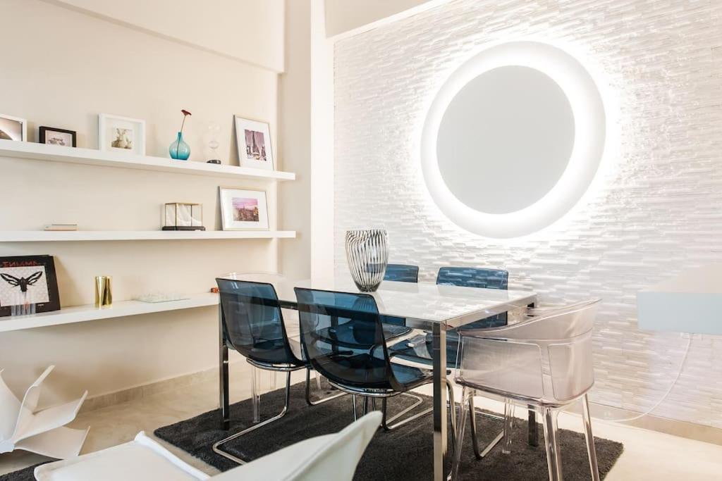 Lux Beach Apartment วารี ภายนอก รูปภาพ
